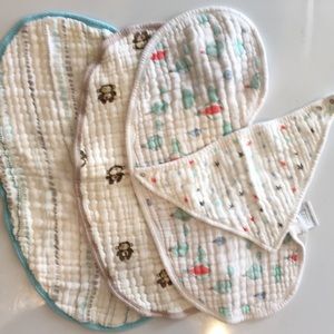 Aden and Anais bib/burp cloth lot